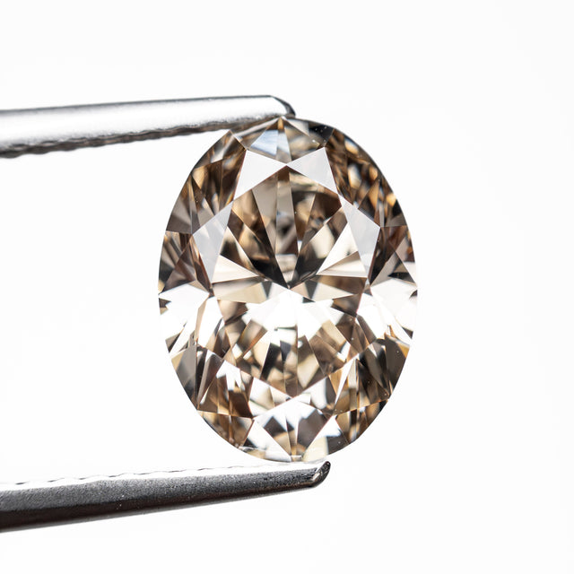 2.24ct 9.92x7.37x4.71mm VS1 C4 Oval Brilliant 🇨🇦 27987-01