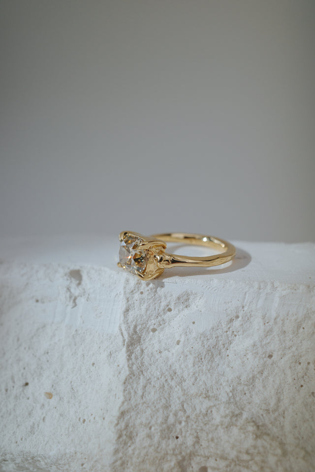 3/ Modern Antique Champagne Old Mine Cut