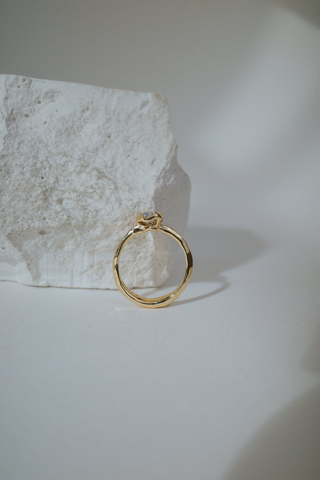 6/ Modern Antique Pear