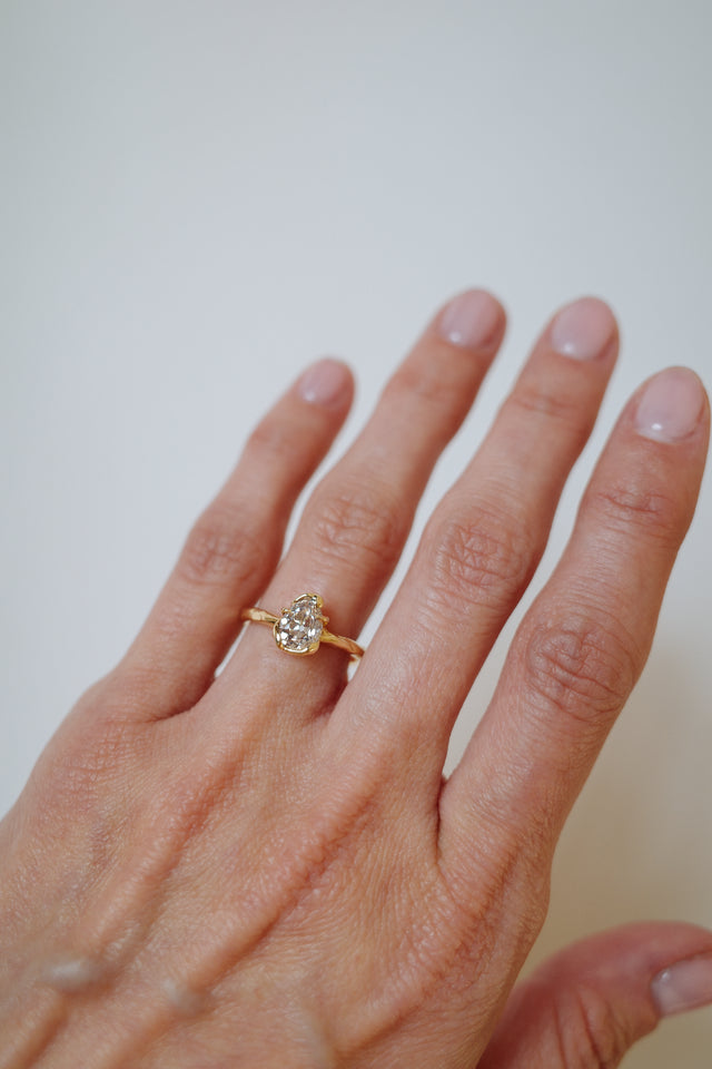 6/ Modern Antique Pear