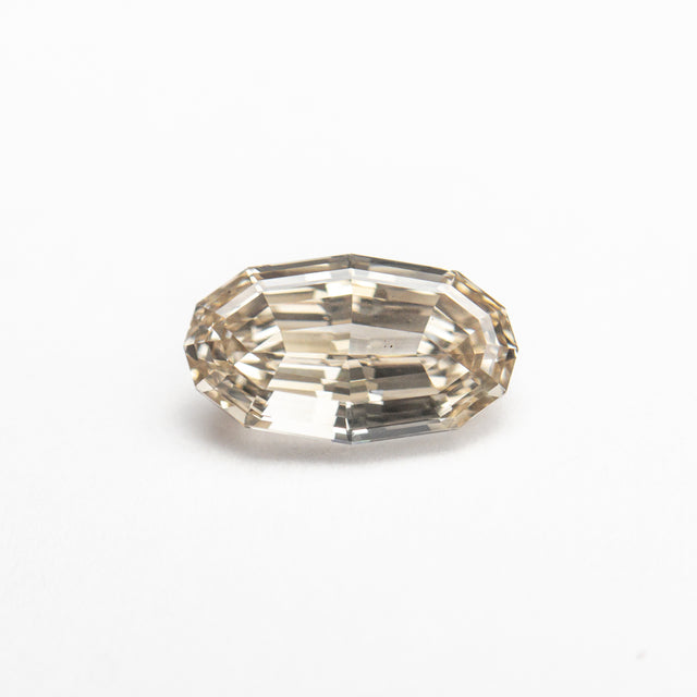 IN SHOP _ 1.15ct Geometric Oval Step Cut Champagne Diamond