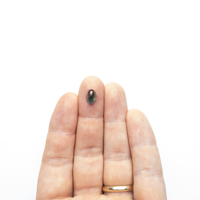 IN SHOP _ 1.99ct 9.00mm x 6.46mm Oval Cabochon Sapphire