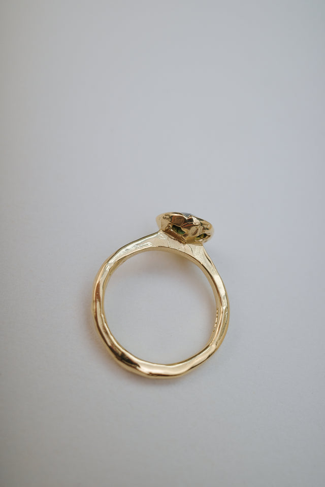 Molten Green Sapphire Solitaire