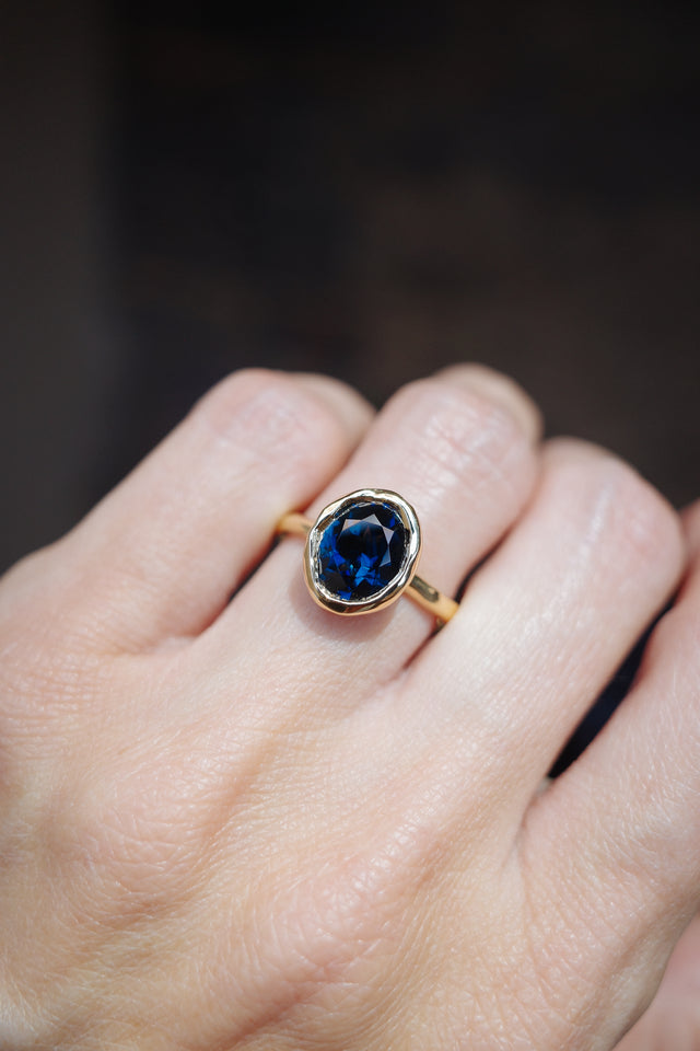 Blue Molten Oval Sapphire Triple Band Set