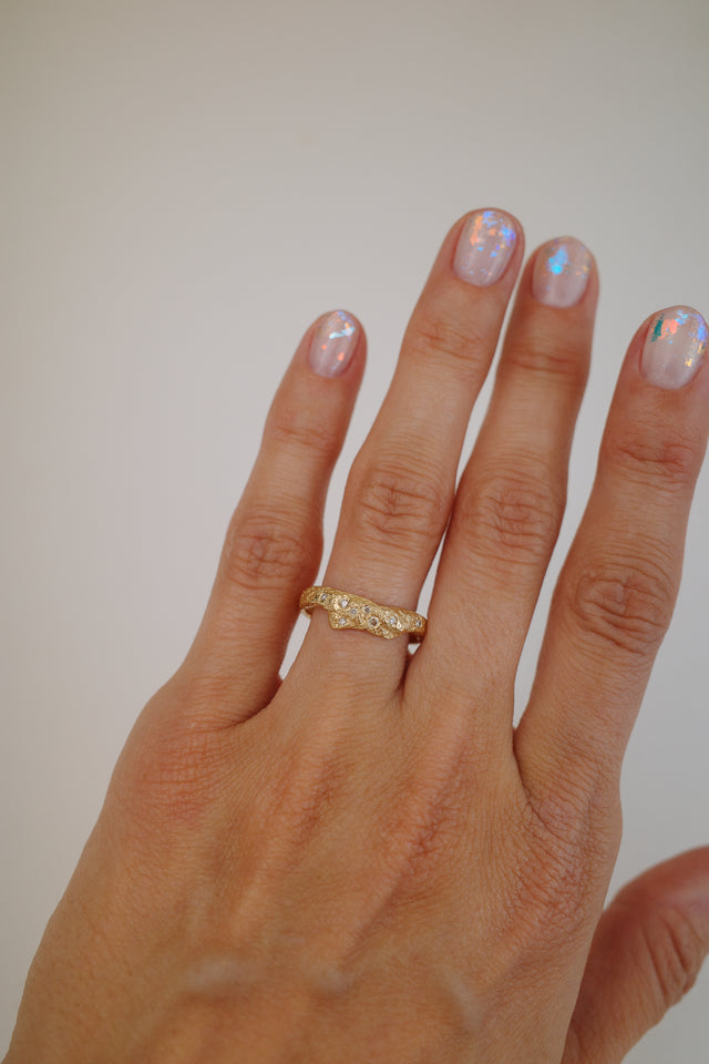 Sandstone Wrap Band in Fairmined Gold with Champagne Diamonds