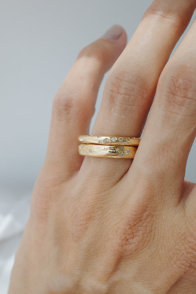 Eroded Flat Band in Fairmined Gold with Salt + Pepper Diamonds