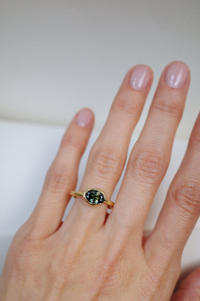 Blue/Yellow Oval Sapphire + Band Set