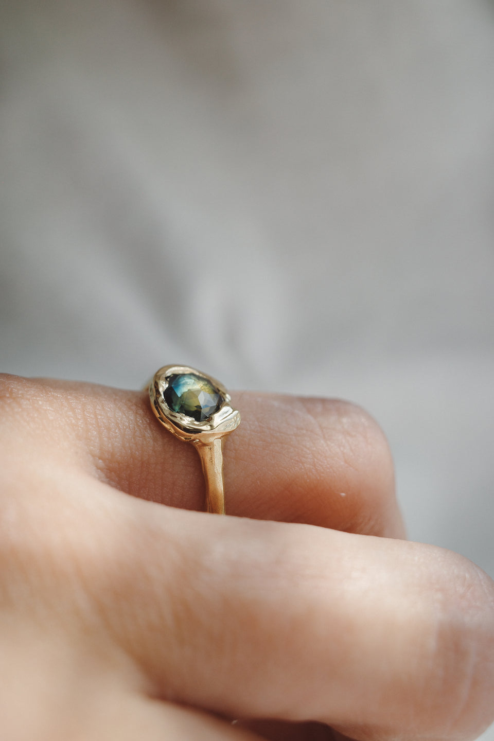 Molten Oval Sapphire Ring