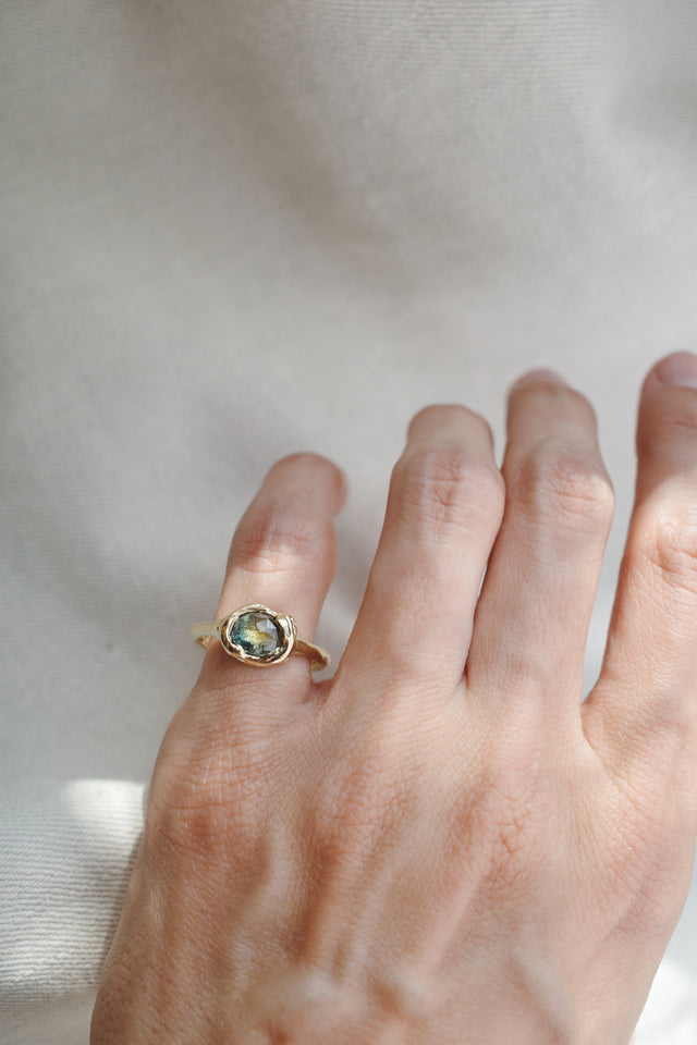 Molten Oval Sapphire Ring