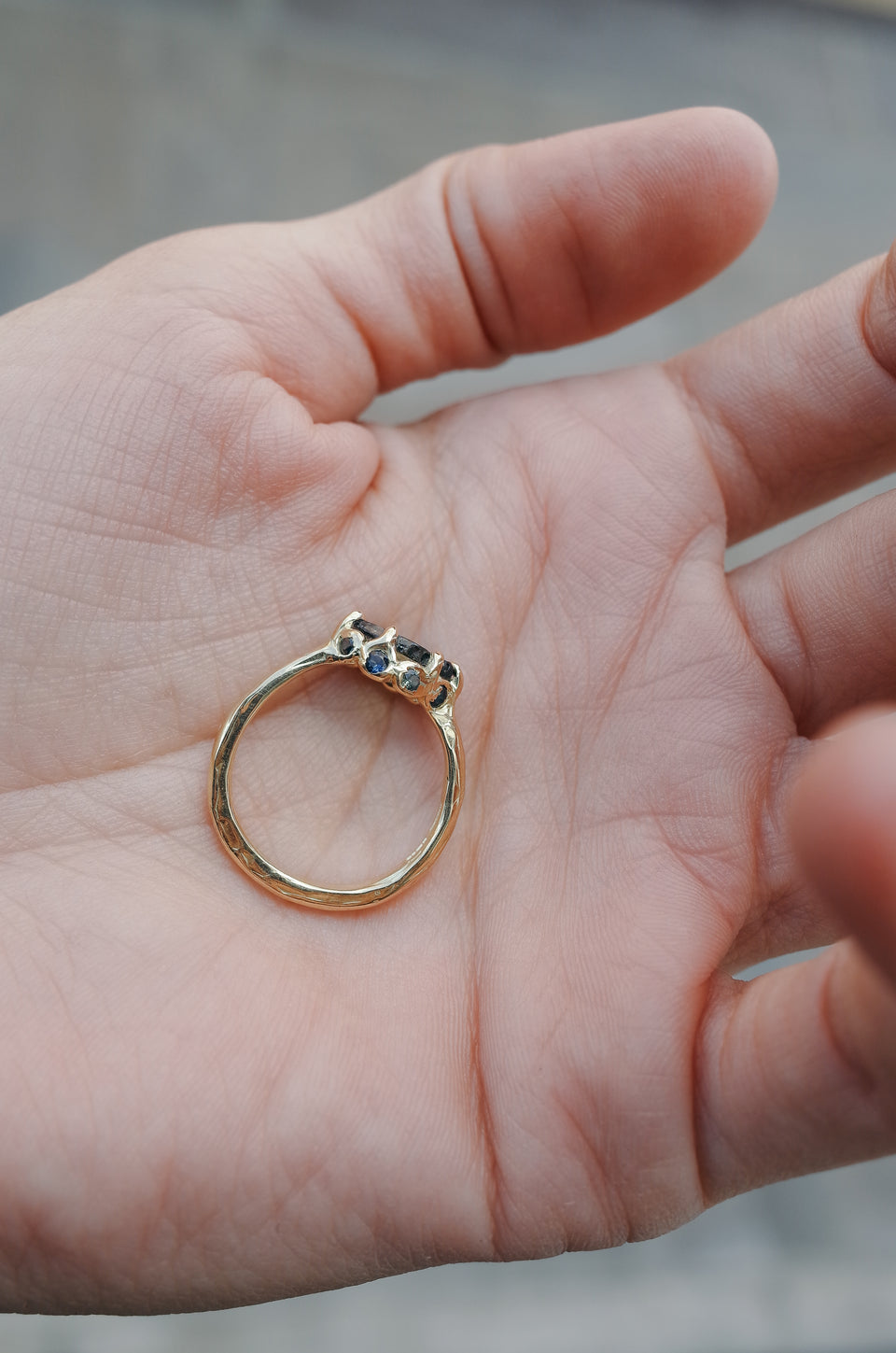 Sapphire Circlet Ring